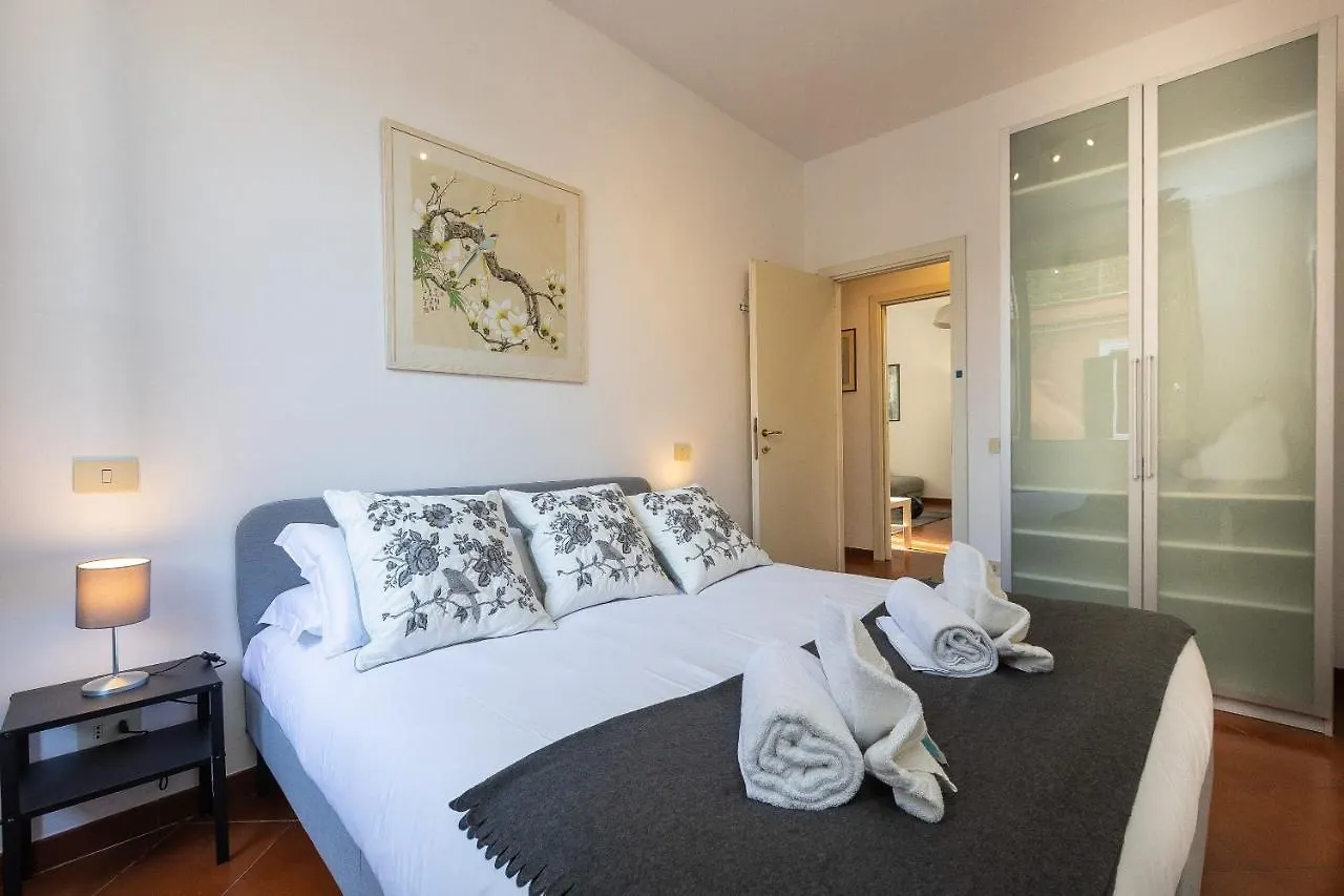 Apartment Ginori Apartment-Rental In Rome Italy